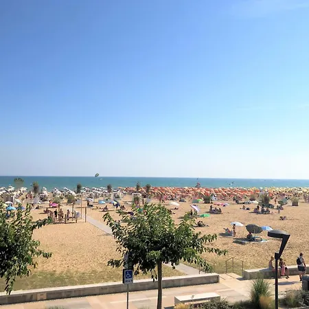 Dinky 237 * Bibione